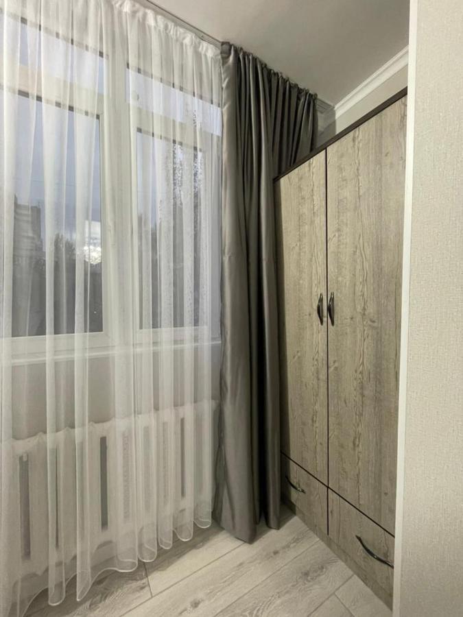 Apartment In Street Toktogula 77 Бишкек Екстериор снимка