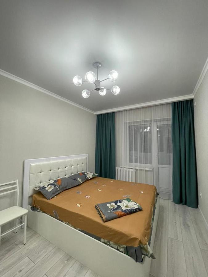 Apartment In Street Toktogula 77 Бишкек Екстериор снимка