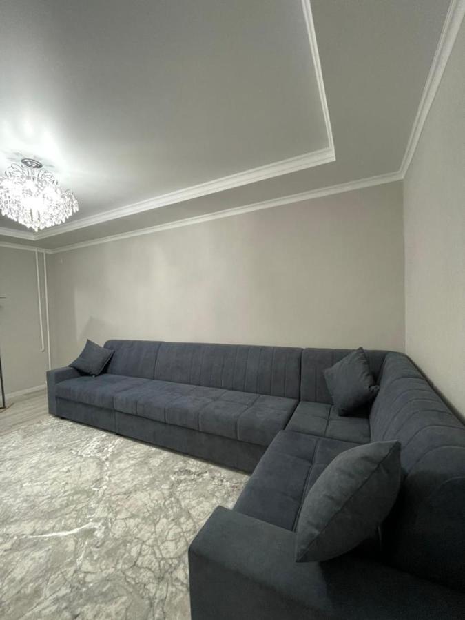 Apartment In Street Toktogula 77 Бишкек Екстериор снимка
