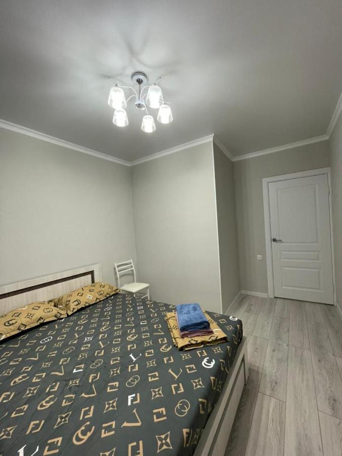 Apartment In Street Toktogula 77 Бишкек Екстериор снимка